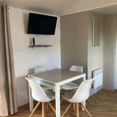 Campsite Sunset Canigou - Mobil 3 4 Etoiles ! *